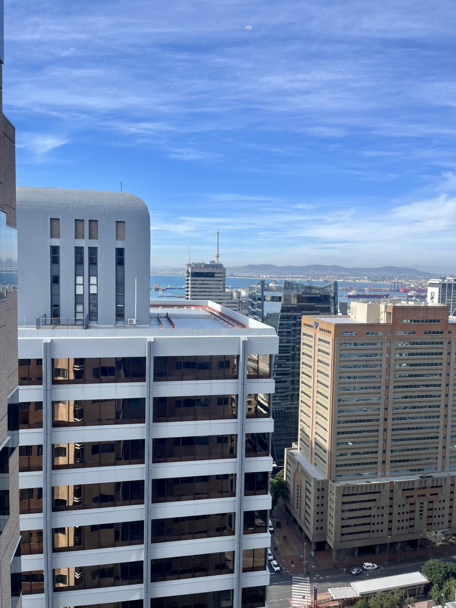 2 Bedroom Property for Sale in Cape Town City Centre Western Cape
